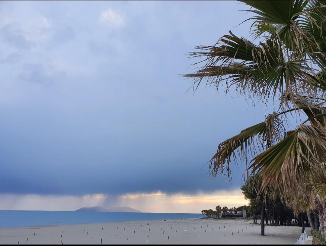 Troi Beach House Vlorë Esterno foto