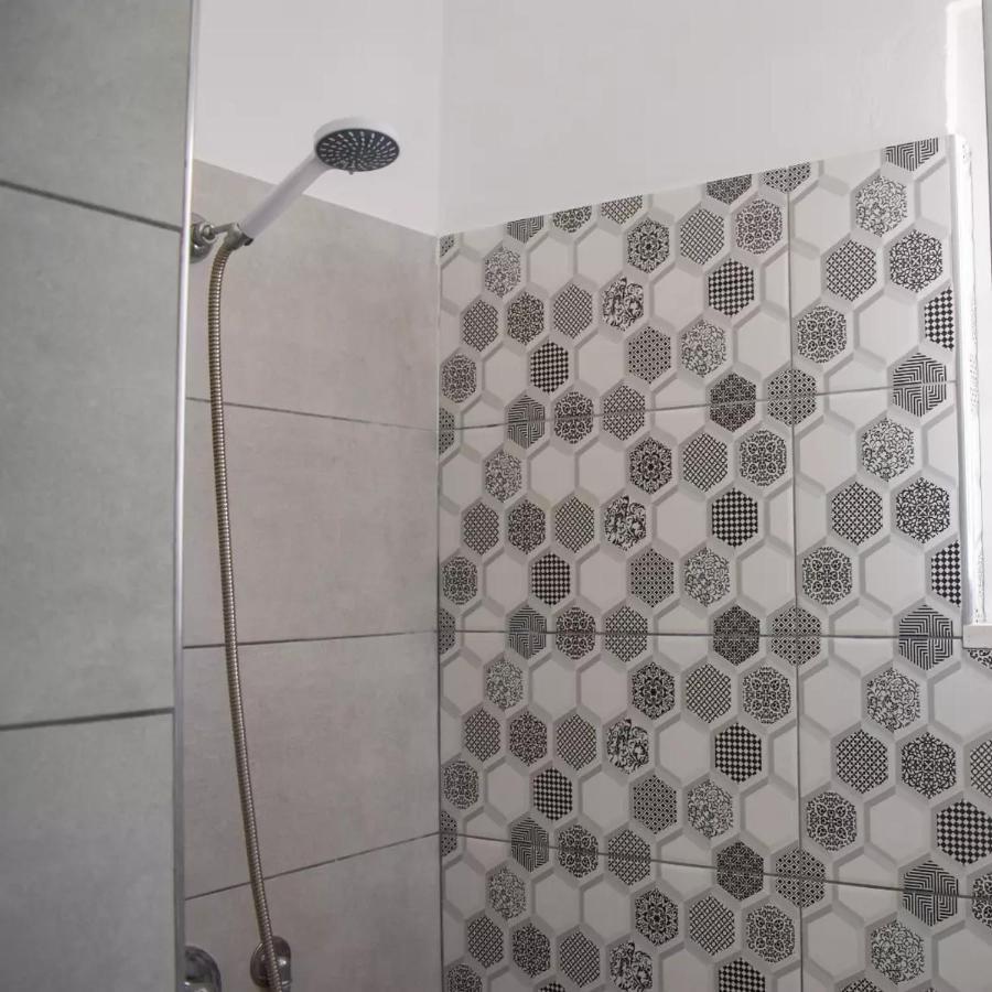 Troi Beach House Vlorë Esterno foto